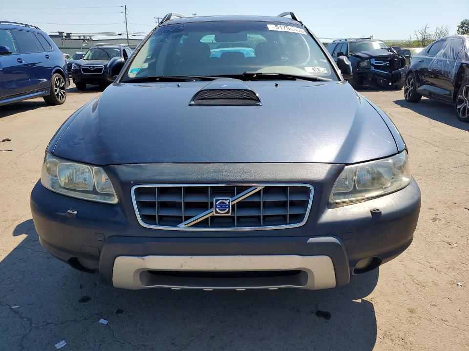 51796336 :رقم المزاد ، YV4SZ592X71260326 vin ، 2007 Volvo Xc70 مزاد بيع