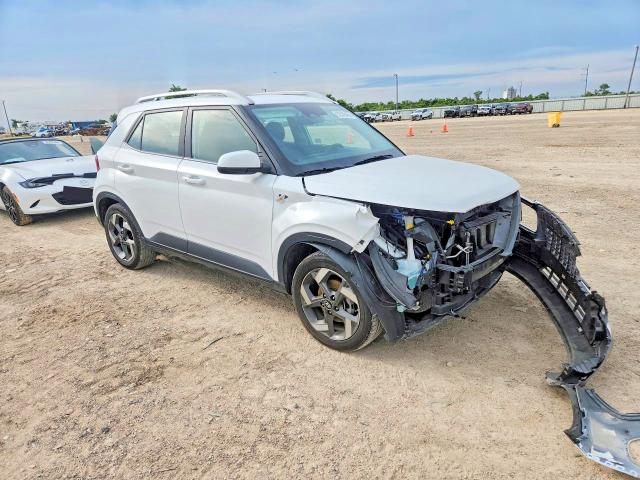 52566456 :رقم المزاد ، KMHRC8A32SU350923 vin ، 2025 Hyundai Venue مزاد بيع