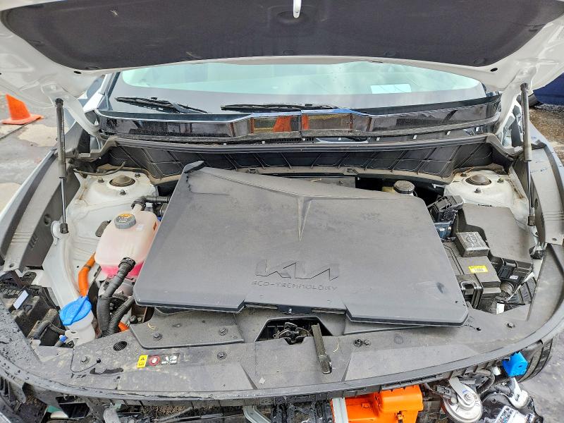 52359226 :رقم المزاد ، KNDCT3L12P5042533 vin ، 2023 Kia Niro مزاد بيع