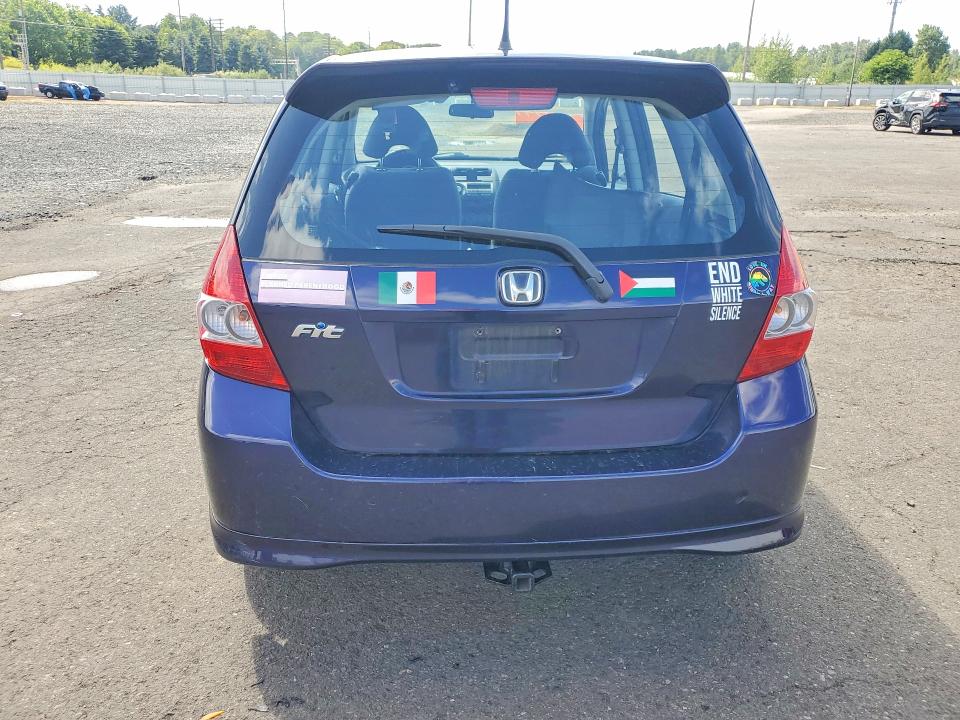 2008 Honda Fit მანქანა იყიდება აუქციონზე, vin: JHMGD37658S058313, აუქციონის ნომერი: 55612146