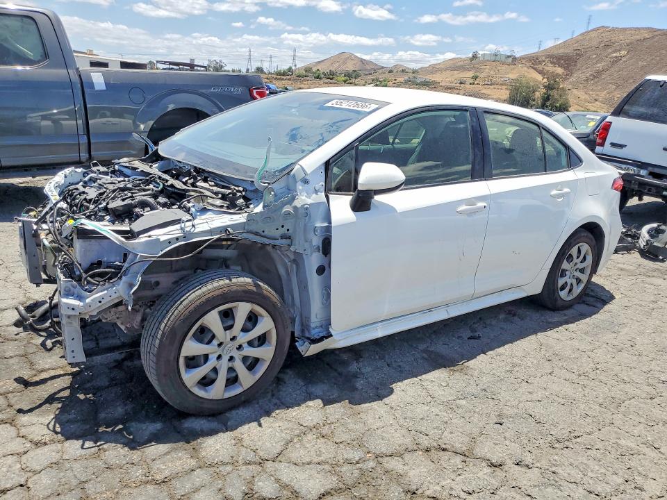 55212686 :رقم المزاد ، JTDBCMFE2RJ022325 vin ، 2024 Toyota Corolla Hybrid مزاد بيع
