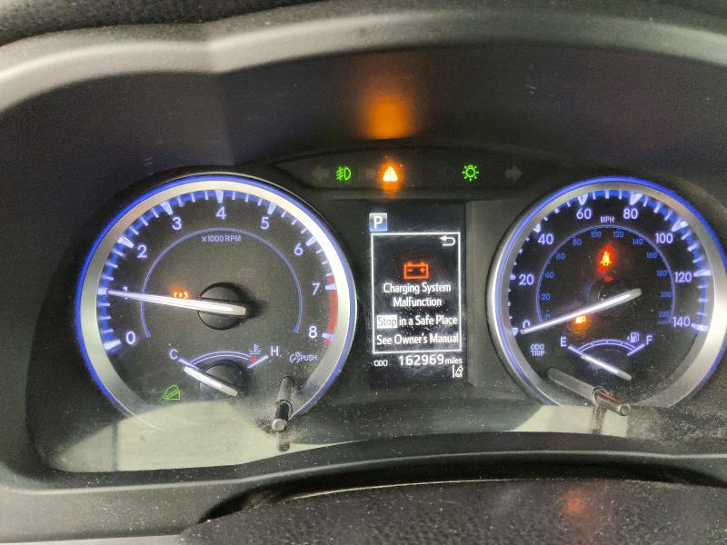 2018 Toyota Highlander მანქანა იყიდება აუქციონზე, vin: 5TDDZRFH3JS841219, აუქციონის ნომერი: 52817316