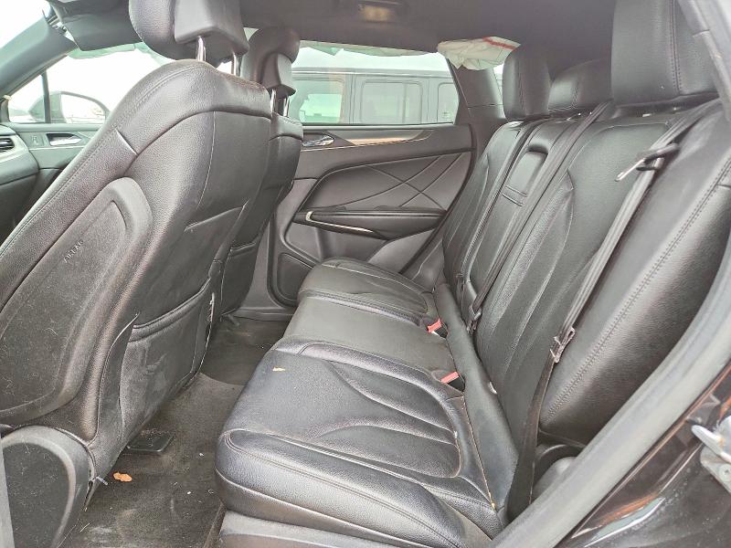 2015 Lincoln Mkc მანქანა იყიდება აუქციონზე, vin: 5LMCJ1A98FUJ40689, აუქციონის ნომერი: 54215596