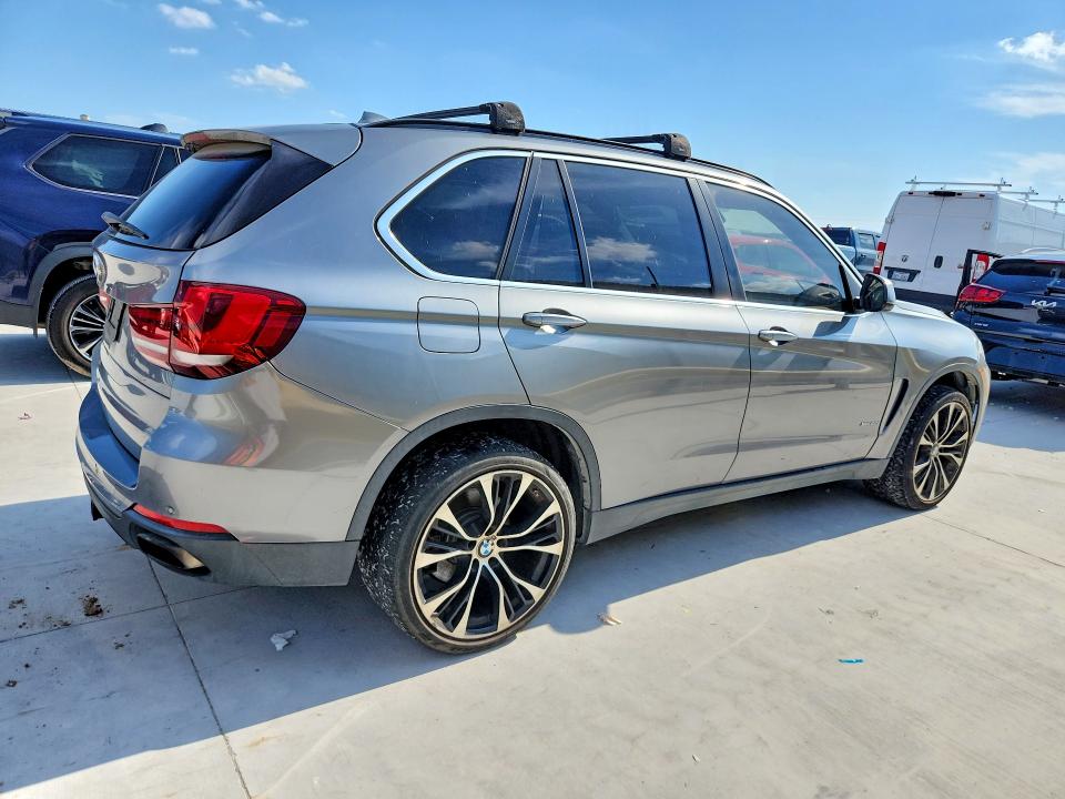 55584036 :رقم المزاد ، 5UXKR6C56F0J76504 vin ، 2015 Bmw X5 مزاد بيع