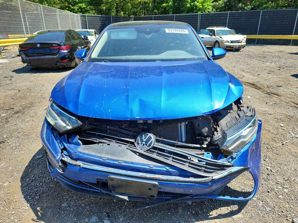 Продажа на аукционе авто 2024 Volkswagen Jetta, vin: 3VW7M7BU6RM004086, номер лота: 53794426