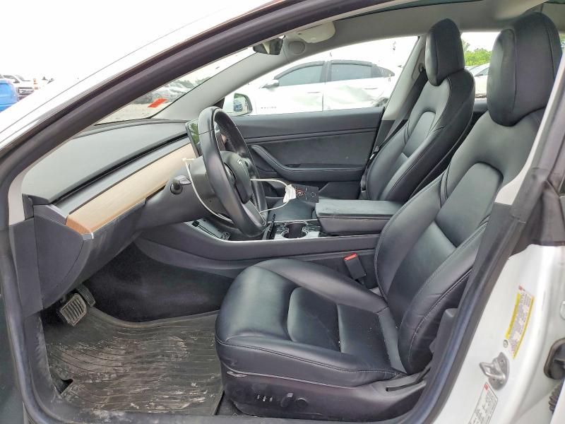 Продажа на аукционе авто 2018 Tesla Model 3, vin: 5YJ3E1EA4JF014833, номер лота: 54983616