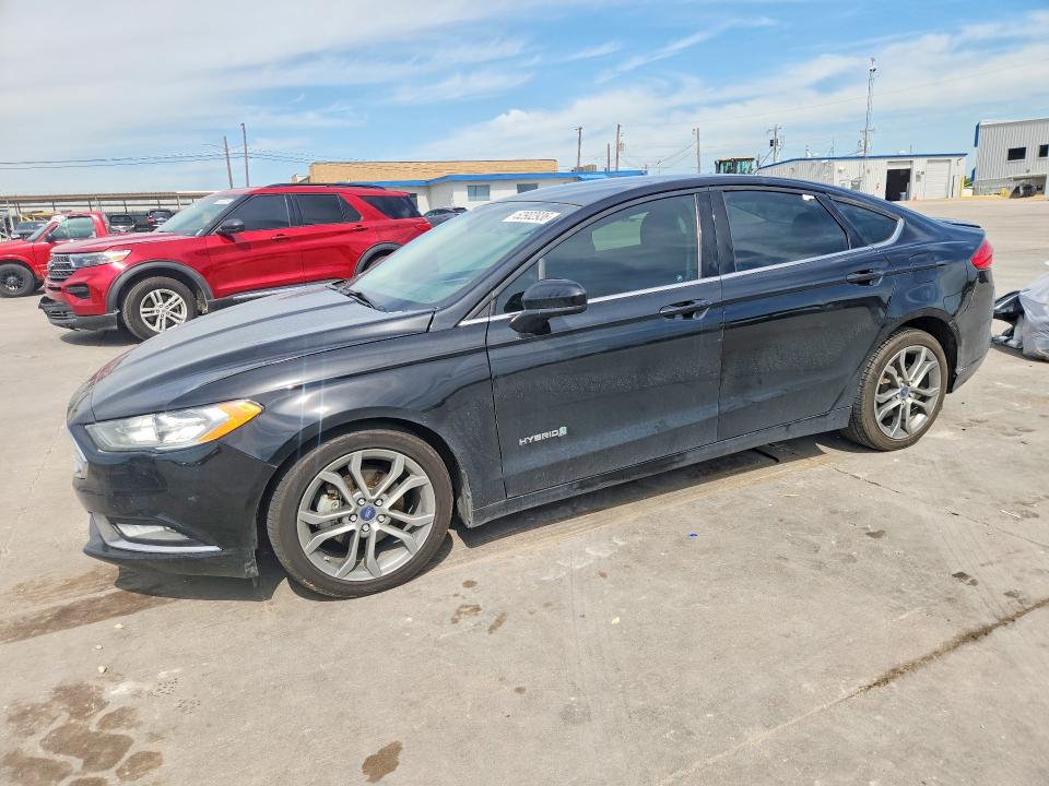 Продажа на аукционе авто 2017 Ford Fusion, vin: 3FA6P0LU0HR300112, номер лота: 52902936