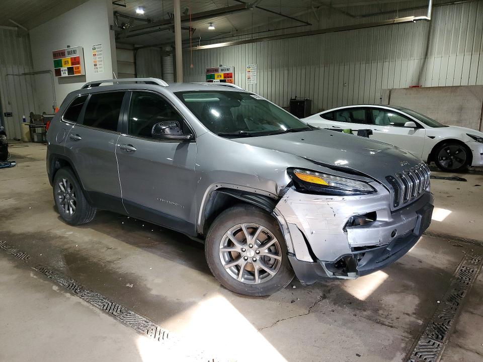 Auction sale of the 2014 Jeep Cherokee, vin: 1C4PJMCB7EW152393, lot number: 54946936