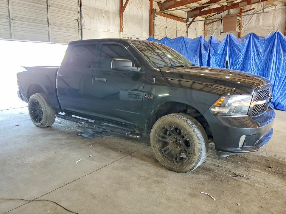 54999486 :رقم المزاد ، 1C6RR7KTXFS666865 vin ، 2015 Ram 1500 مزاد بيع