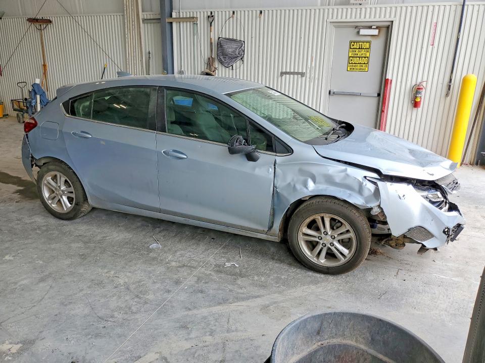 Продаж на аукціоні авто 2017 Chevrolet Cruze, vin: 3G1BE6SM5HS595907, номер лоту: 55384576