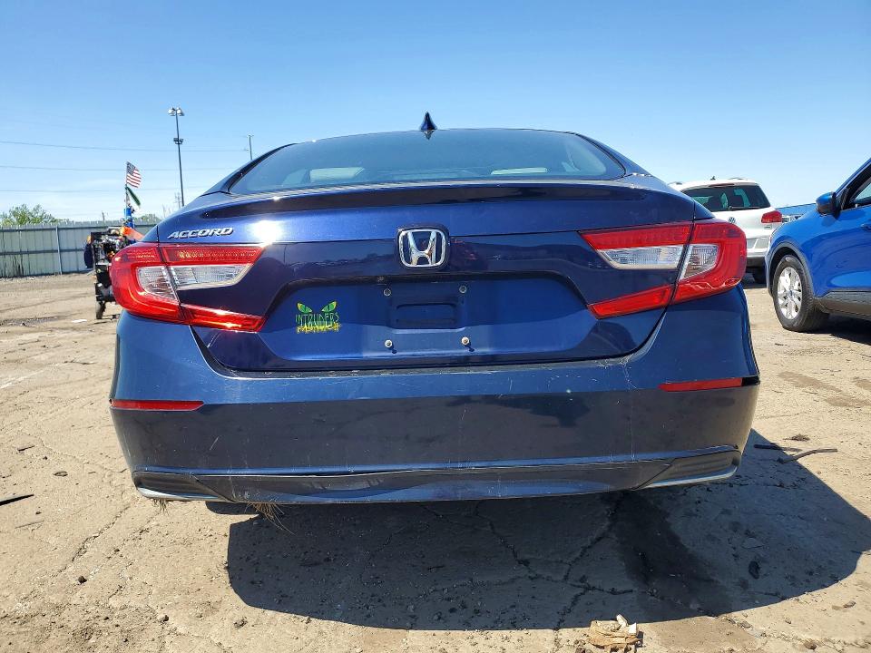 2018 Honda Accord მანქანა იყიდება აუქციონზე, vin: 1HGCV1F48JA119197, აუქციონის ნომერი: 54070926