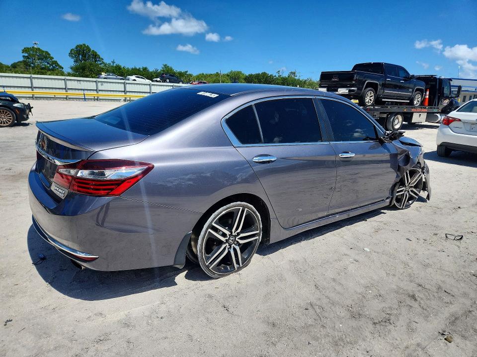 Продаж на аукціоні авто 2017 Honda Accord, vin: 1HGCR2F12HA045107, номер лоту: 53944746