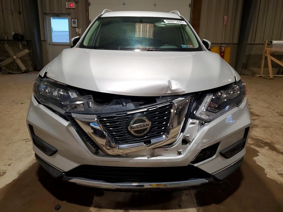 Продаж на аукціоні авто 2018 Nissan Rogue, vin: 5N1AT2MVXJC806257, номер лоту: 53371446