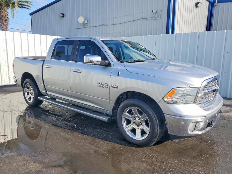 51034696 :رقم المزاد ، 1C6RR6LTXJS207305 vin ، 2018 Ram 1500 مزاد بيع