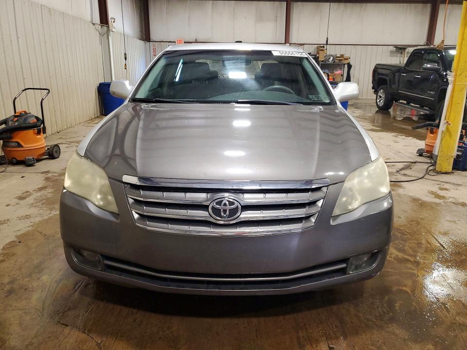 55556156 :رقم المزاد ، 4T1BK36B36U073020 vin ، 2006 Toyota Avalon مزاد بيع