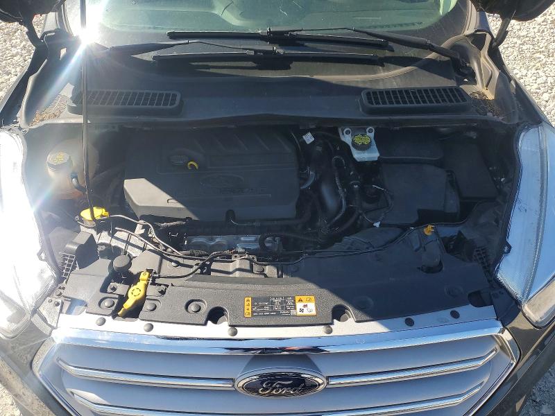 Продаж на аукціоні авто 2018 Ford Escape, vin: 1FMCU9GD6JUC11563, номер лоту: 52489396