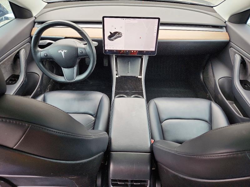 53125846 :رقم المزاد ، 5YJ3E1EA0JF020029 vin ، 2018 Tesla Model 3 مزاد بيع
