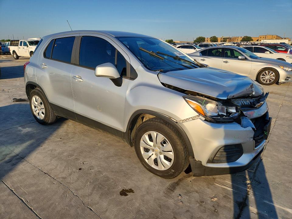 53445366 :رقم المزاد ، KL7CJKSB5HB105506 vin ، 2017 Chevrolet Trax مزاد بيع