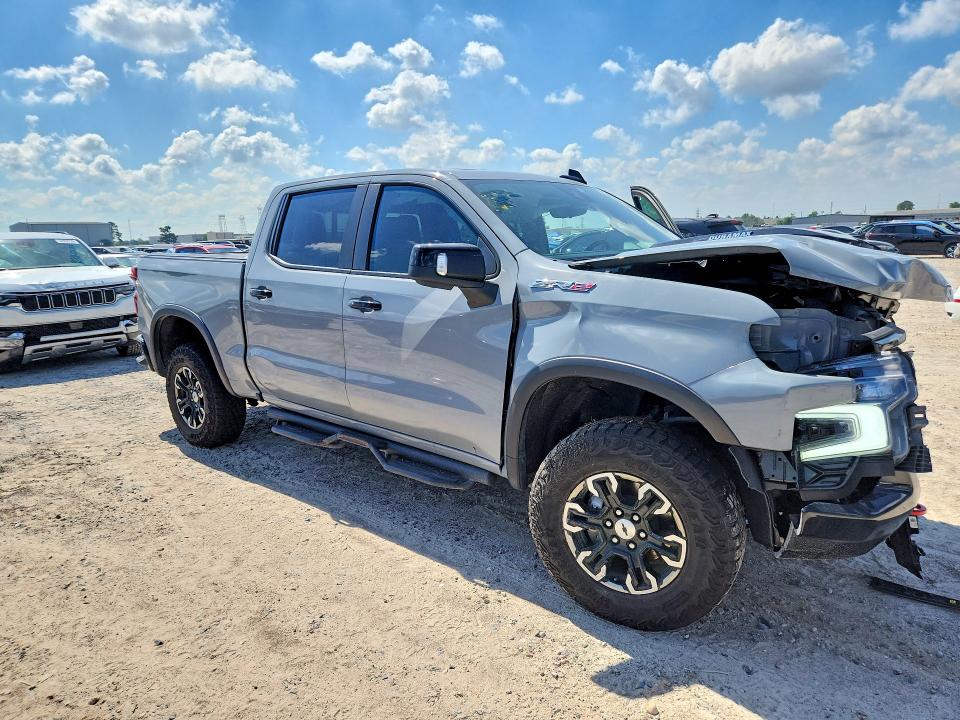 2025 Chevrolet Silverado მანქანა იყიდება აუქციონზე, vin: 3GCUKHE80SG126950, აუქციონის ნომერი: 53543206