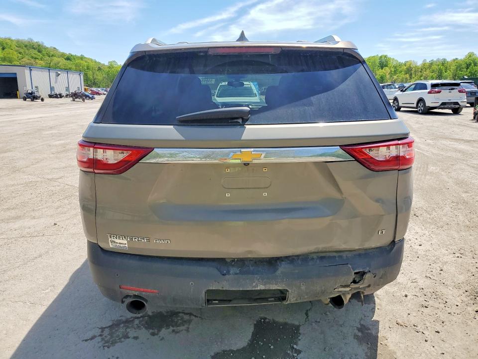 Продажа на аукционе авто 2018 Chevrolet Traverse, vin: 1GNEVGKW4JJ247056, номер лота: 53093446