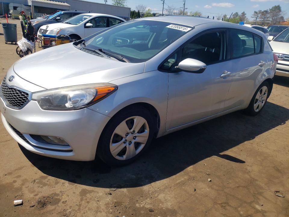 2016 Kia Forte მანქანა იყიდება აუქციონზე, vin: KNAFK5A88G5635967, აუქციონის ნომერი: 52088816