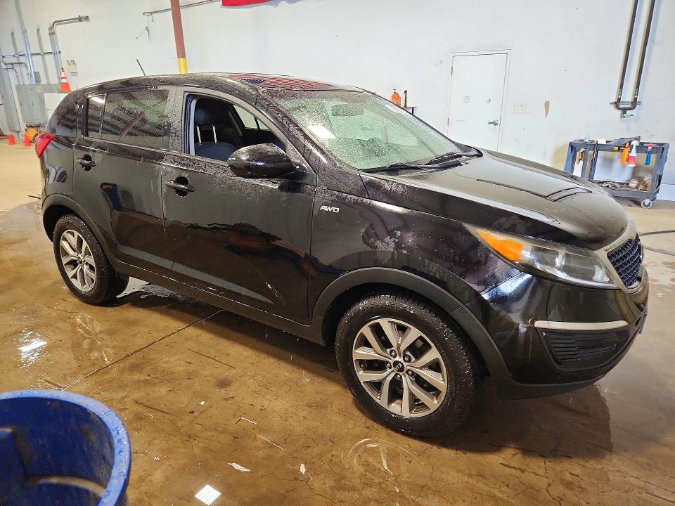 53703696 :رقم المزاد ، KNDPBCAC8G7835381 vin ، 2016 Kia Sportage مزاد بيع