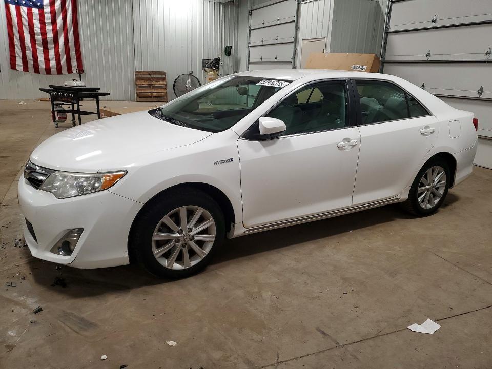 Продажа на аукционе авто 2013 Toyota Camry Hybrid, vin: 4T1BD1FK9DU068366, номер лота: 52996316