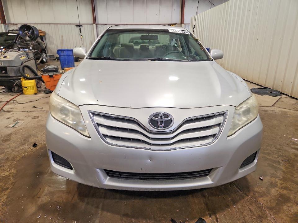 54629096 :رقم المزاد ، 4T1BF3EK2AU030268 vin ، 2010 Toyota Camry مزاد بيع