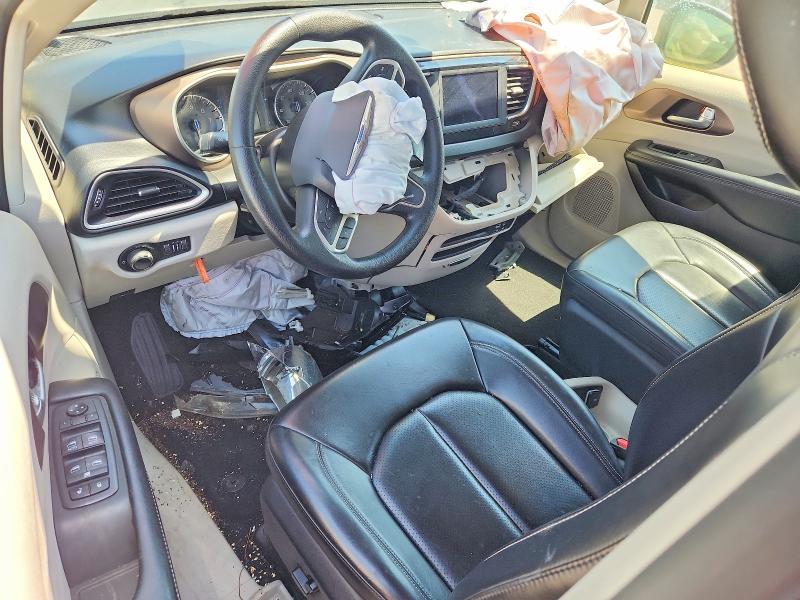53822676 :رقم المزاد ، 2C4RC1DG9LR182268 vin ، 2020 Chrysler Voyager مزاد بيع