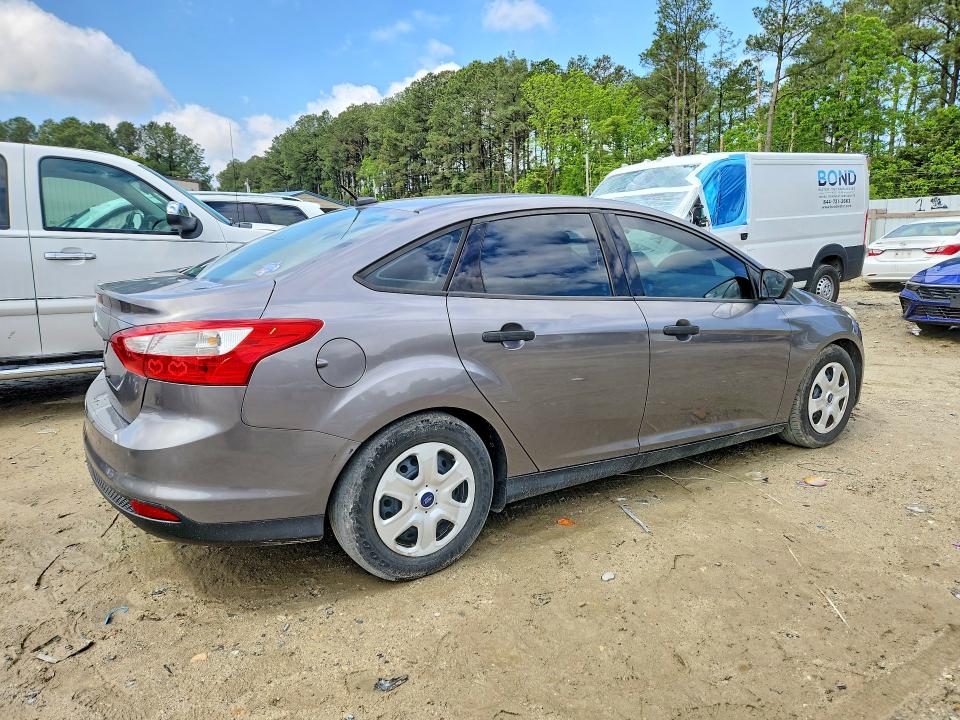 Продаж на аукціоні авто 2014 Ford Focus, vin: 1FADP3E22EL171224, номер лоту: 52735296