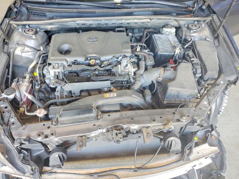 53237236 :رقم المزاد ، 4T1C11BK4LU017438 vin ، 2020 Toyota Camry مزاد بيع
