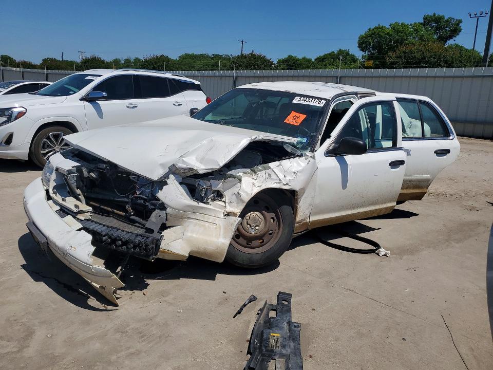 2008 Ford Crown Victoria მანქანა იყიდება აუქციონზე, vin: 2FAFP71V18X150260, აუქციონის ნომერი: 53433126
