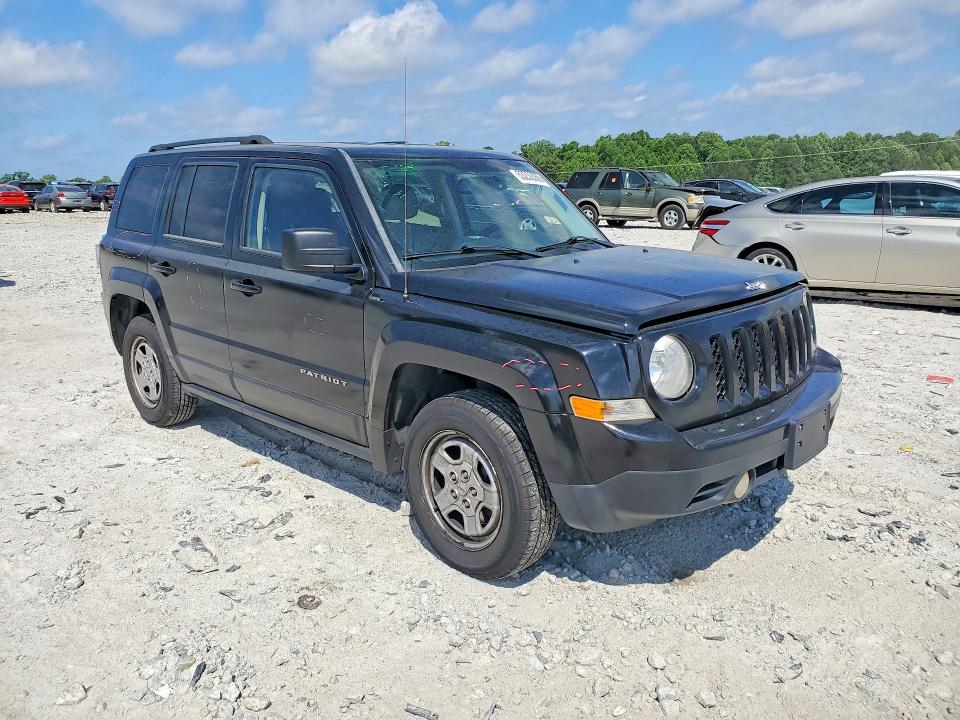 53232066 :رقم المزاد ، 1C4NJPBB4FD115891 vin ، 2015 Jeep Patriot مزاد بيع