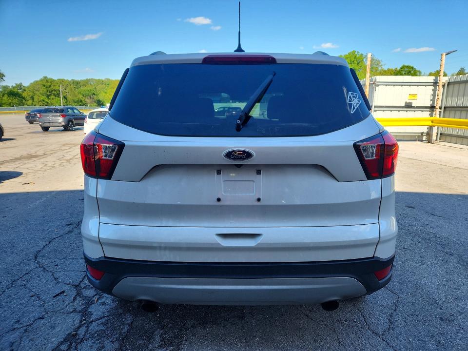 Продажа на аукционе авто 2019 Ford Escape, vin: 1FMCU9HD3KUC57934, номер лота: 52928146