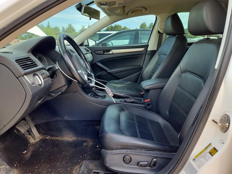 2015 Volkswagen Passat მანქანა იყიდება აუქციონზე, vin: 1VWAS7A33FC097375, აუქციონის ნომერი: 54530886
