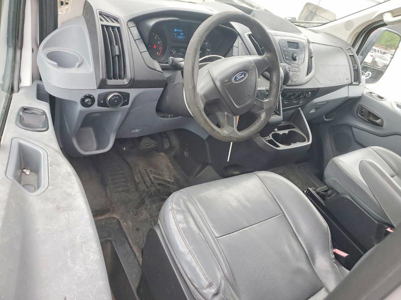 53205606 :رقم المزاد ، 1FTYE1ZM4GKA01473 vin ، 2016 Ford Transit مزاد بيع