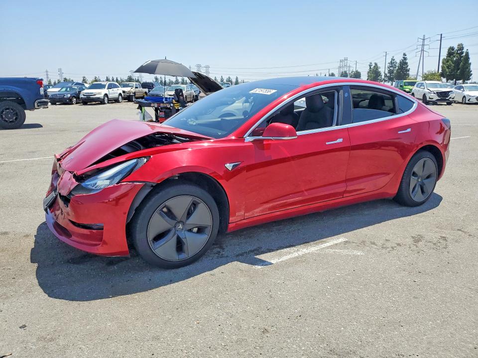 52197556 :رقم المزاد ، 5YJ3E1EA4LF660697 vin ، 2020 Tesla Model 3 مزاد بيع