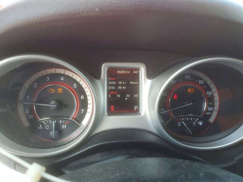 55582856 :رقم المزاد ، 3C4PDCBB6JT188885 vin ، 2018 Dodge Journey مزاد بيع