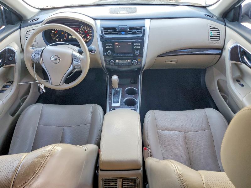2015 Nissan Altima მანქანა იყიდება აუქციონზე, vin: 1N4AL3AP2FN882086, აუქციონის ნომერი: 52905666