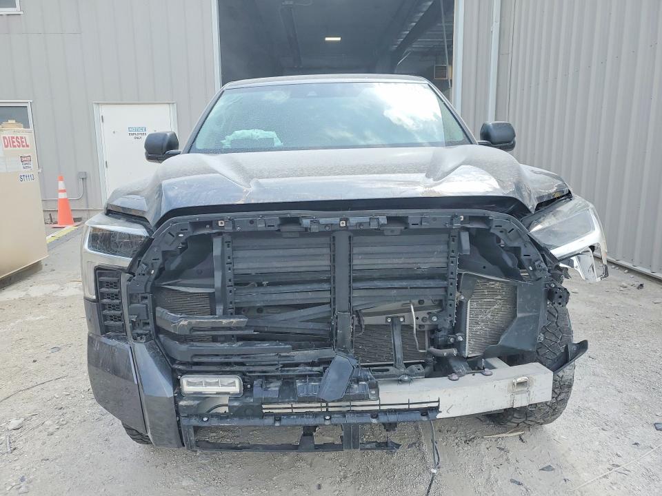 49990866 :رقم المزاد ، 5TFLA5DB8RX159453 vin ، 2024 Toyota Tundra مزاد بيع