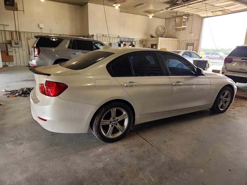 Продажа на аукционе авто 2015 Bmw 320, vin: WBA3C3G57FNS74909, номер лота: 55191476