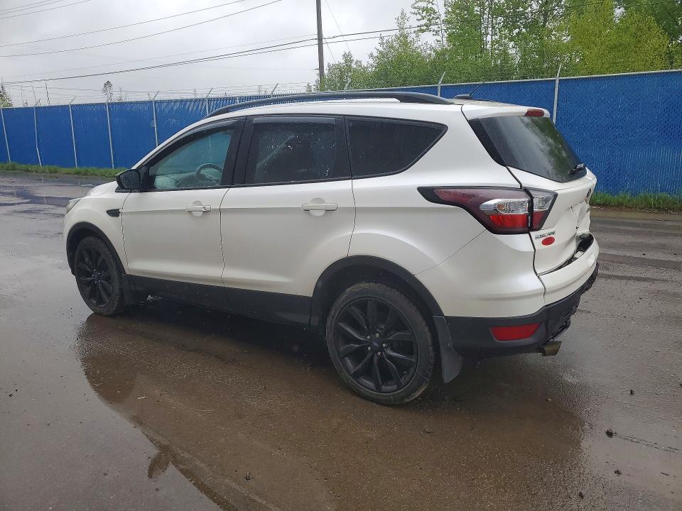 Продажа на аукционе авто 2017 Ford Escape, vin: 1FMCU9GD0HUE59852, номер лота: 55492486