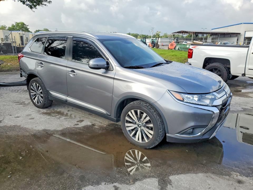 54812606 :رقم المزاد ، JA4AZ3A37KJ001335 vin ، 2019 Mitsubishi Outlander مزاد بيع