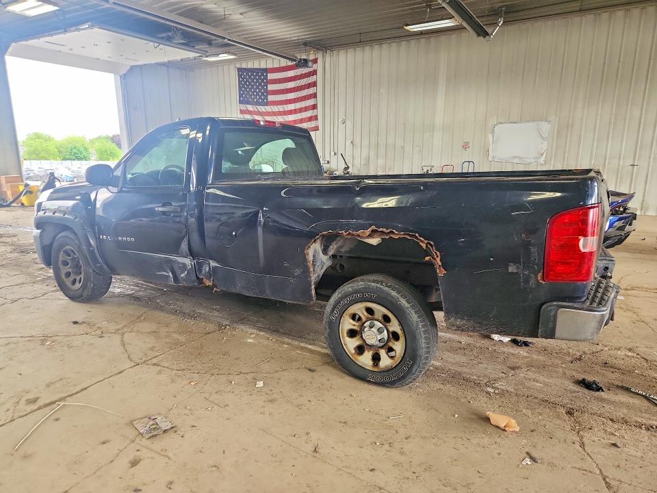 Продаж на аукціоні авто 2007 Chevrolet Silverado, vin: 1GCEC14077Z531859, номер лоту: 53669766