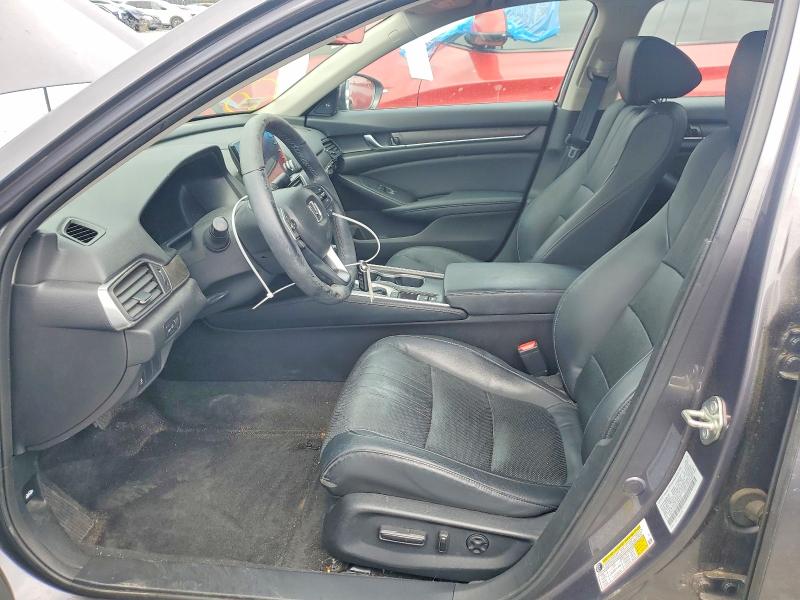 Продажа на аукционе авто 2018 Honda Accord, vin: 1HGCV1F56JA200143, номер лота: 53928096