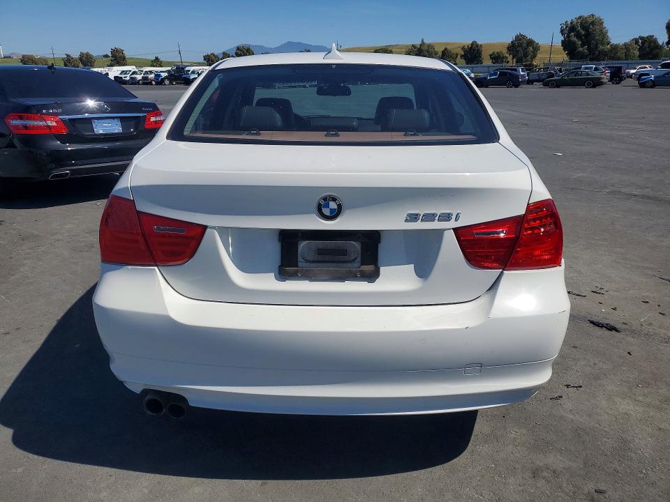 Продажа на аукционе авто 2011 Bmw 328, vin: WBAPH5G53BNM77966, номер лота: 52541196