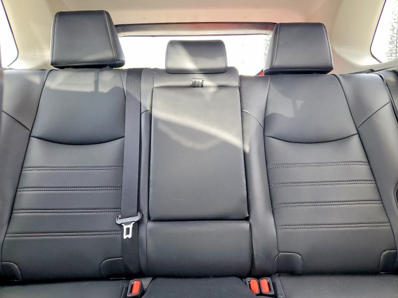 53765486 :رقم المزاد ، 2T3C1RFV4SC306135 vin ، 2025 Toyota Rav4 مزاد بيع