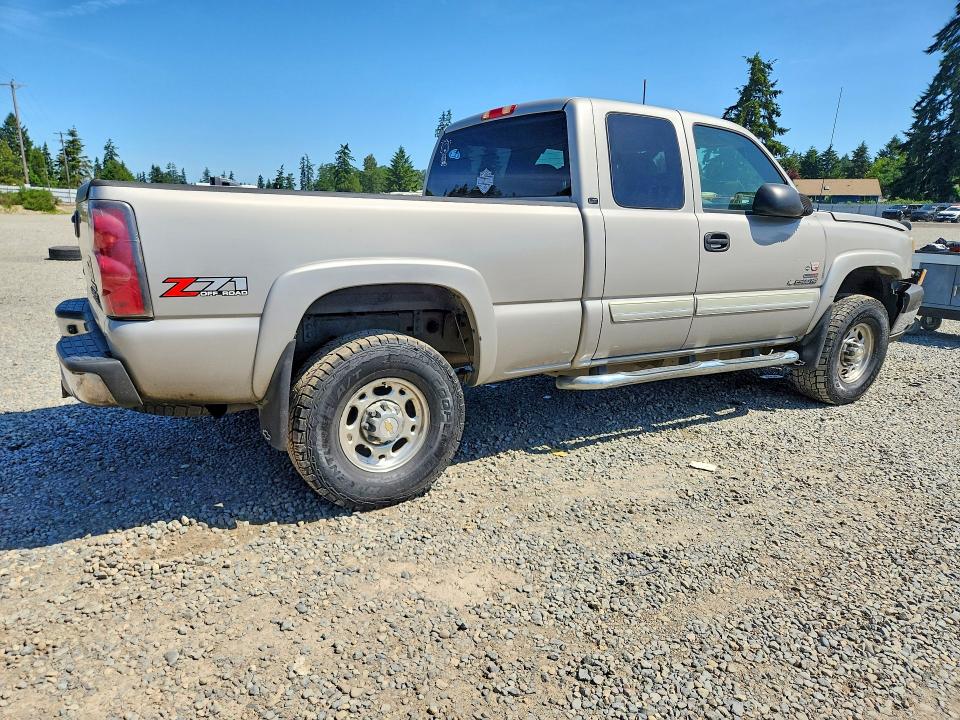 Продажа на аукционе авто 2004 Chevrolet Silverado, vin: 1GCHK29284E369632, номер лота: 54925866
