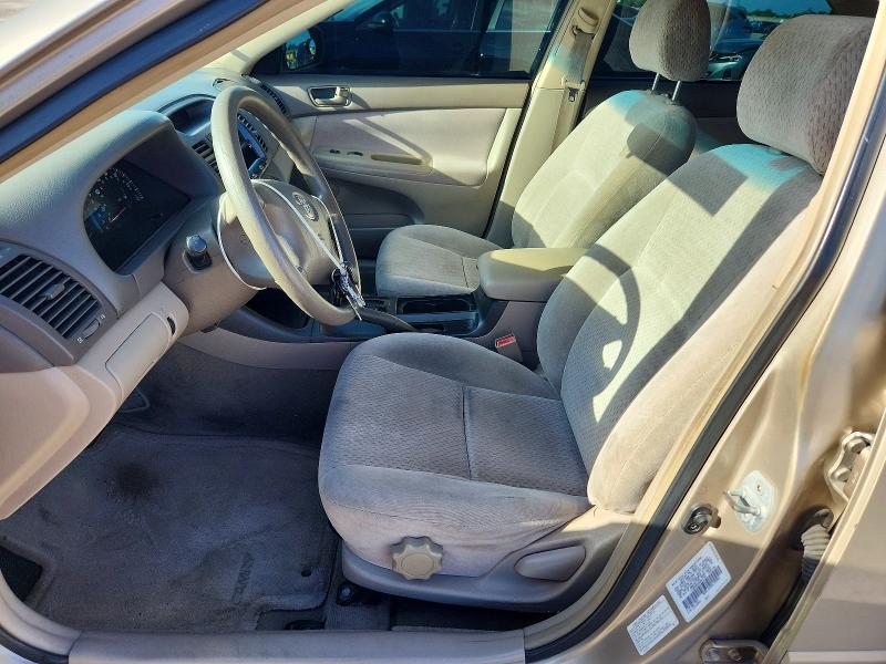 53410076 :رقم المزاد ، 4T1BE32KX3U647749 vin ، 2003 Toyota Camry مزاد بيع