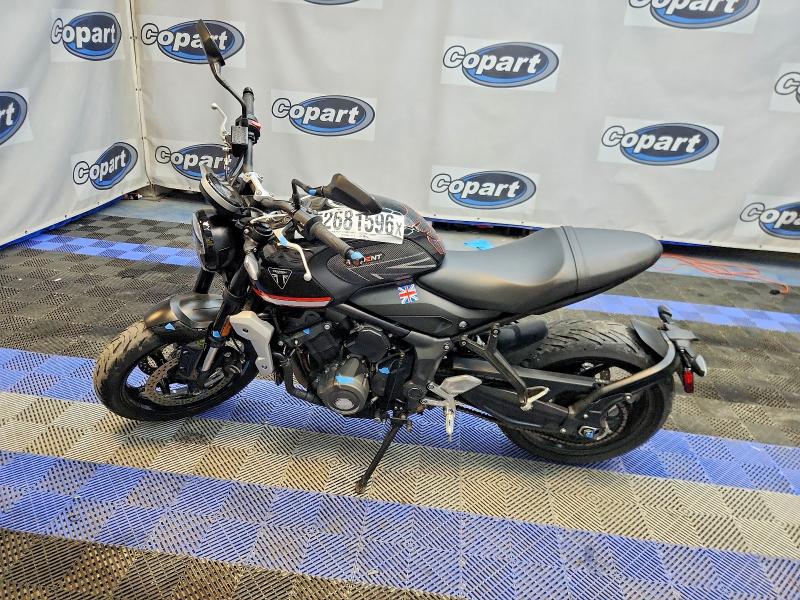 52681596 :رقم المزاد ، SMTL10UL0RTBM7157 vin ، 2024 Triumph Motorcycle Trident 660 مزاد بيع